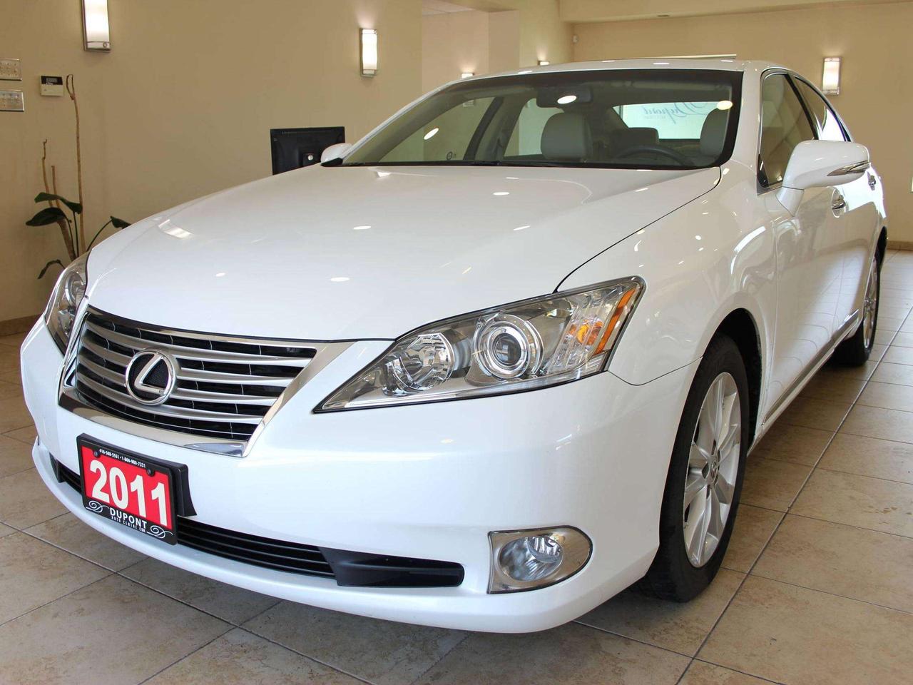 2011 Lexus ES 350 Premium   Navigation   Rear Camara Photo