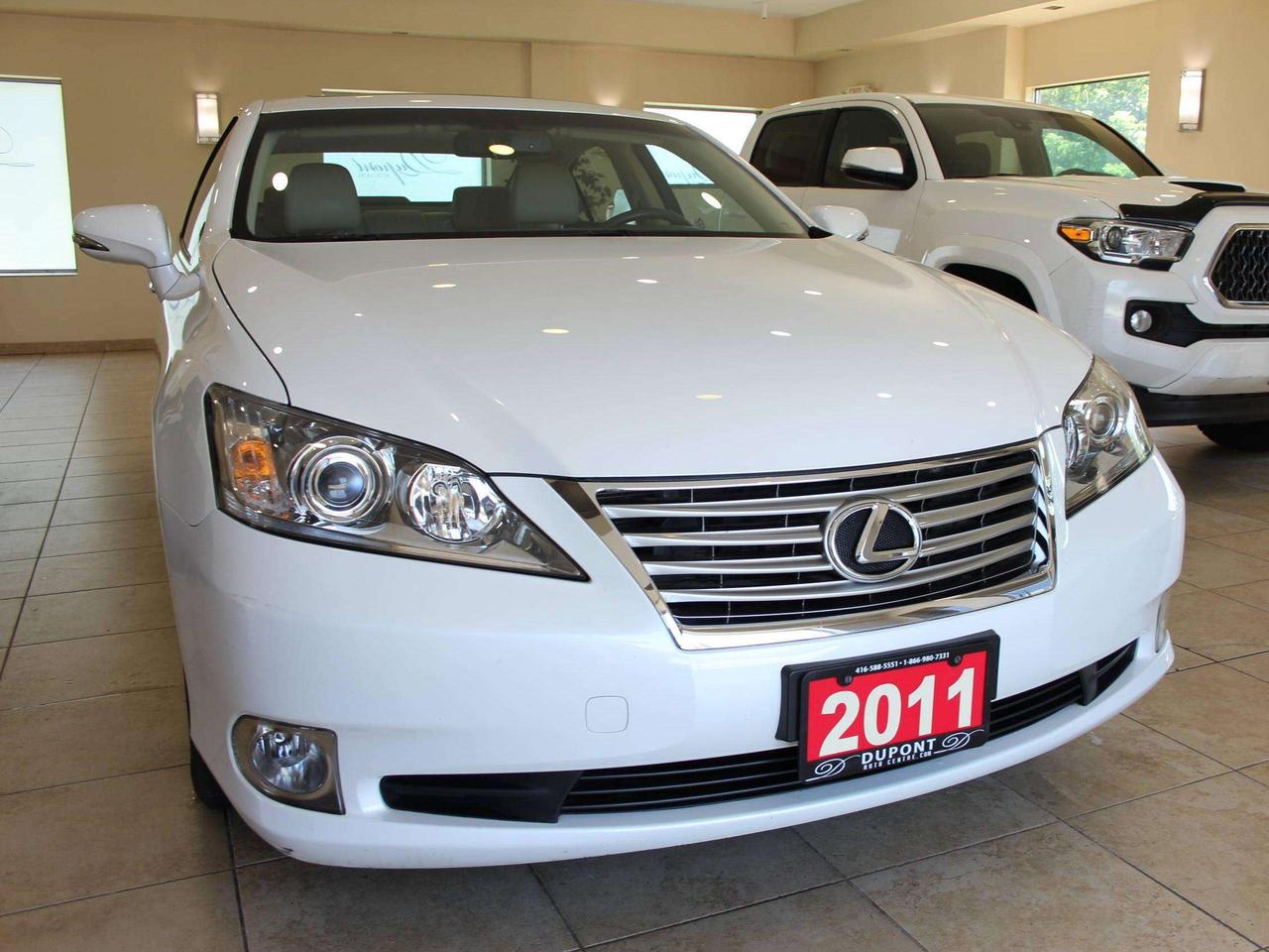 2011 Lexus ES 350 Premium   Navigation   Rear Camara Photo