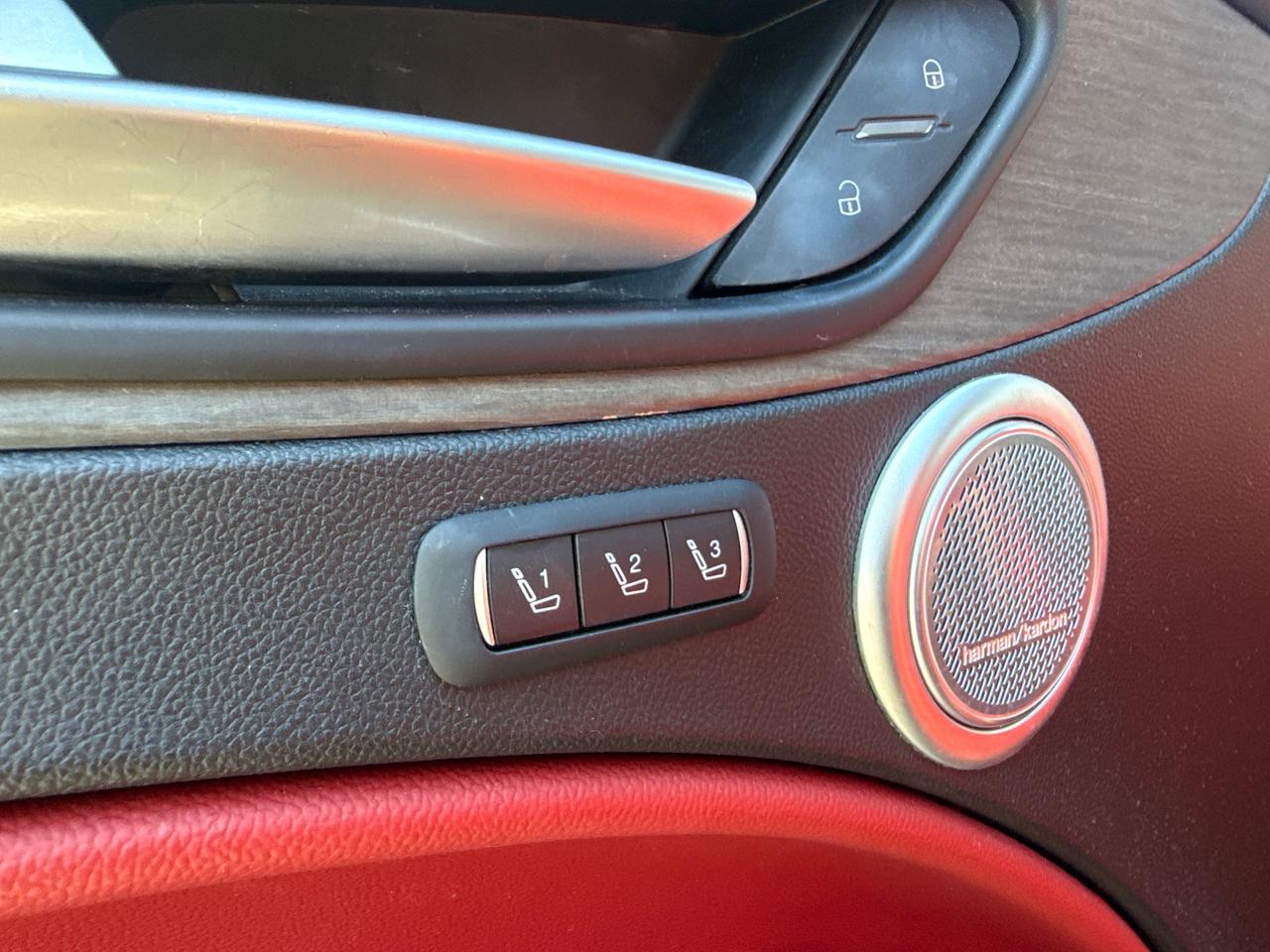 2019 Alfa Romeo Stelvio Ti 4dr All-Wheel Drive Photo
