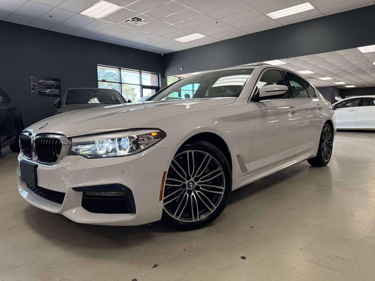 2020 BMW 5 Series xDrive Photo