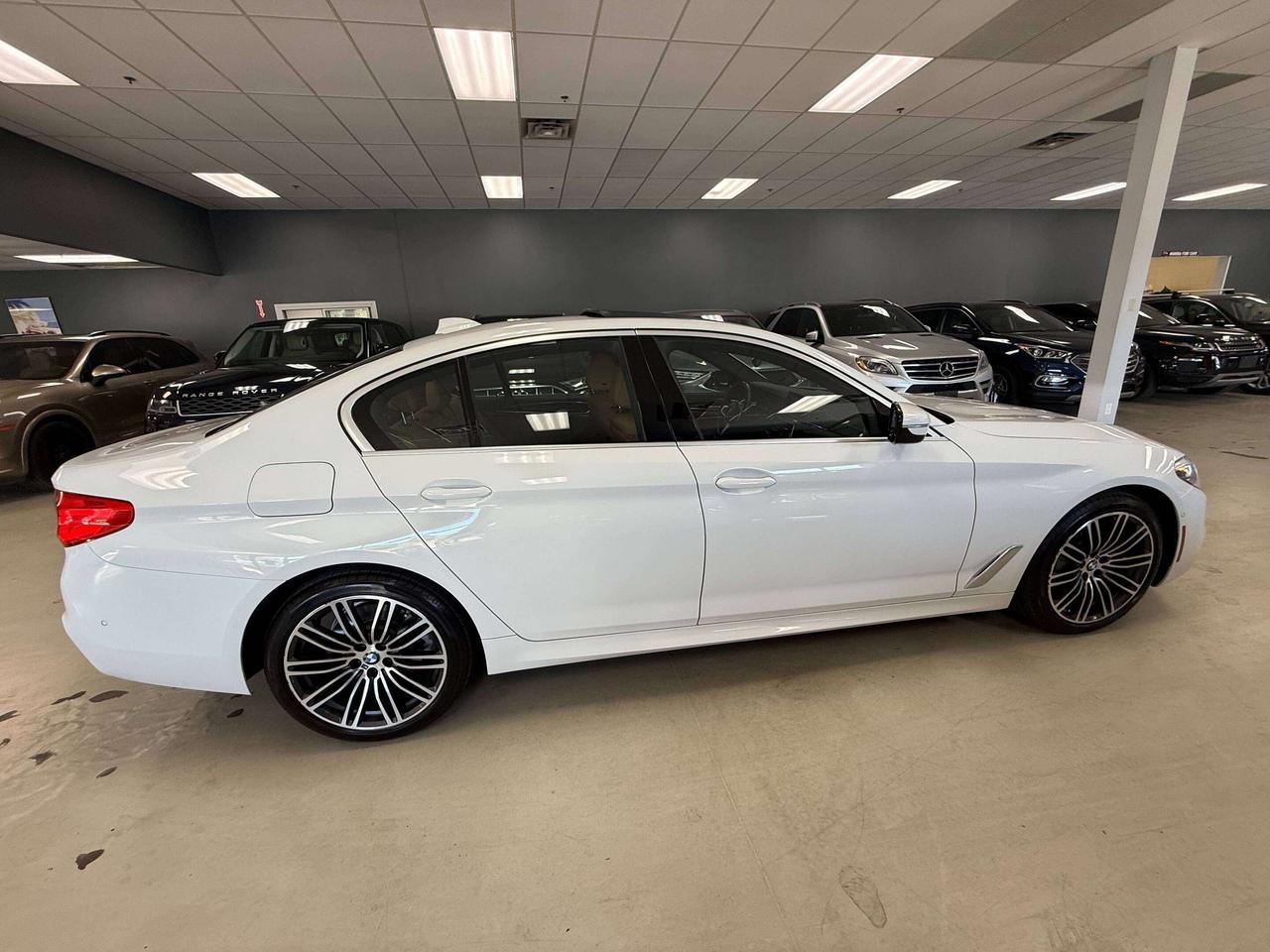 2020 BMW 5 Series xDrive Photo