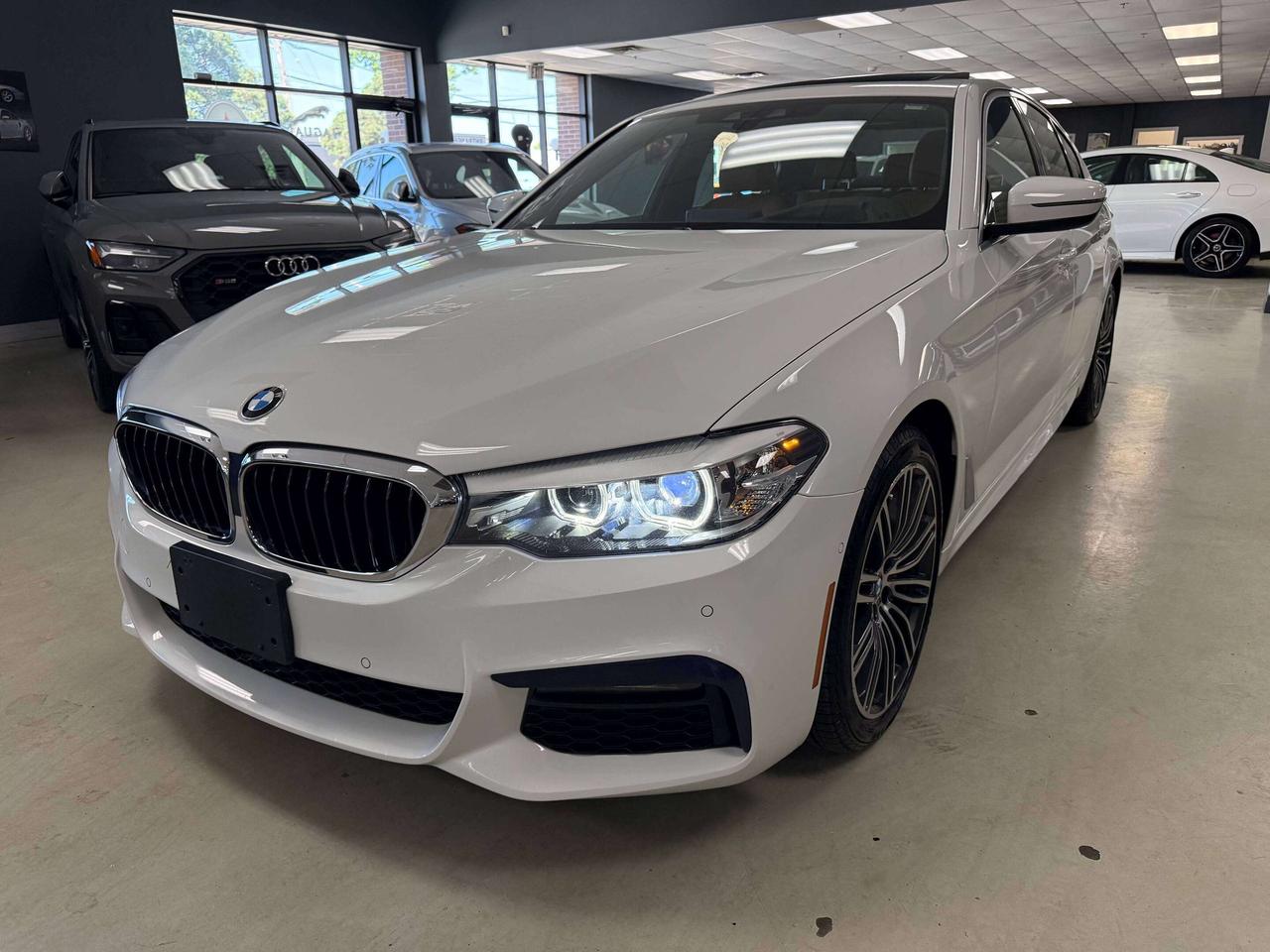 2020 BMW 5 Series xDrive Photo
