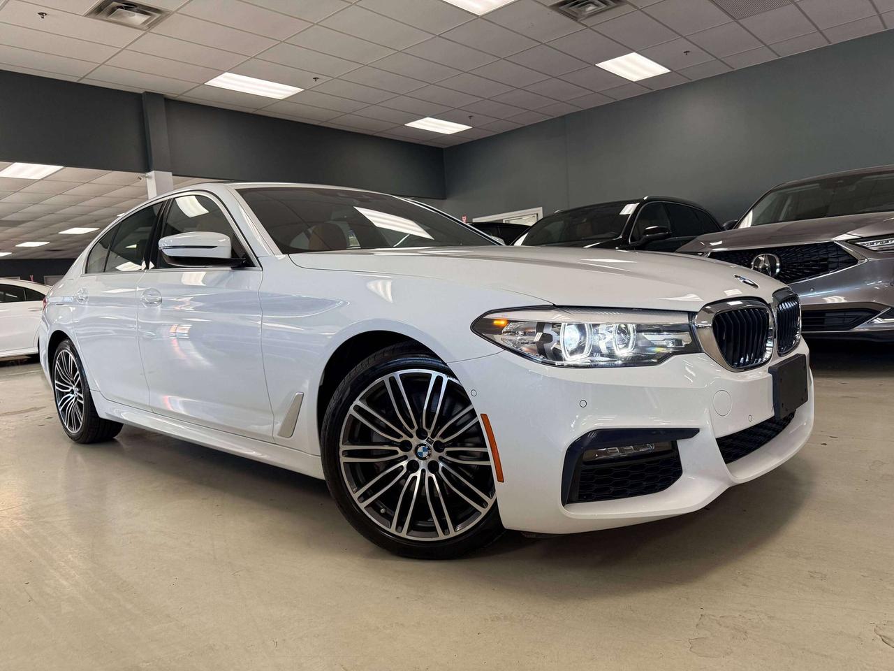 2020 BMW 5 Series xDrive Photo