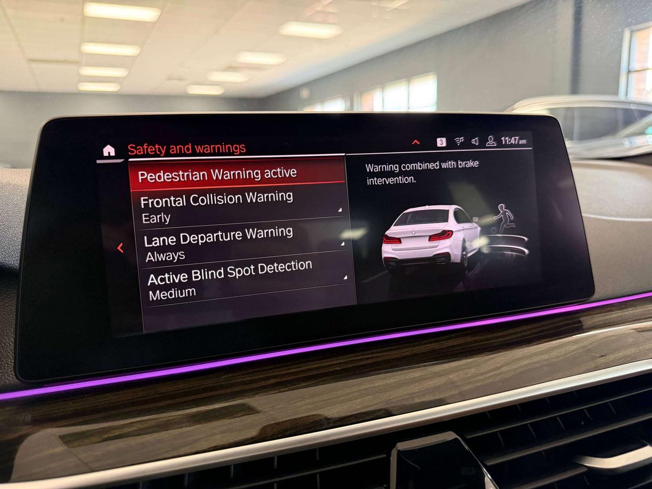 2020 BMW 5 Series xDrive Photo