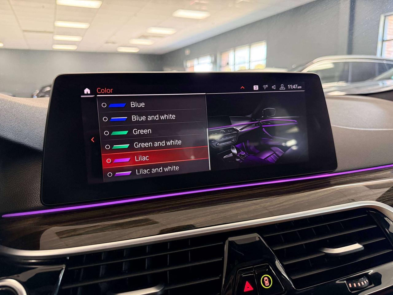 2020 BMW 5 Series xDrive Photo