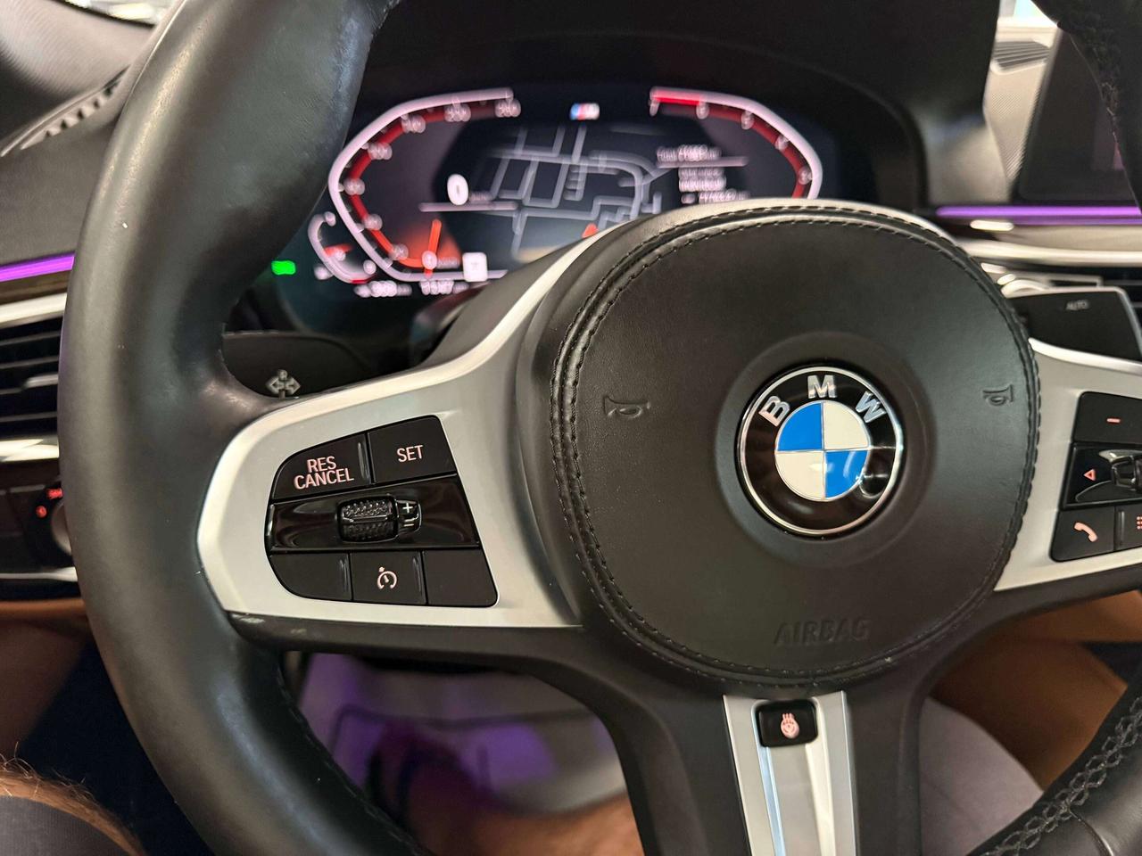 2020 BMW 5 Series xDrive Photo
