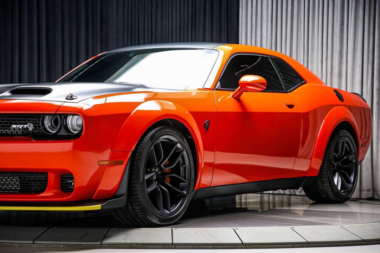 2019 Dodge Challenger SRT HELLCAT REDEYE WIDEBODY 797HP  CARPLY NAV Photo