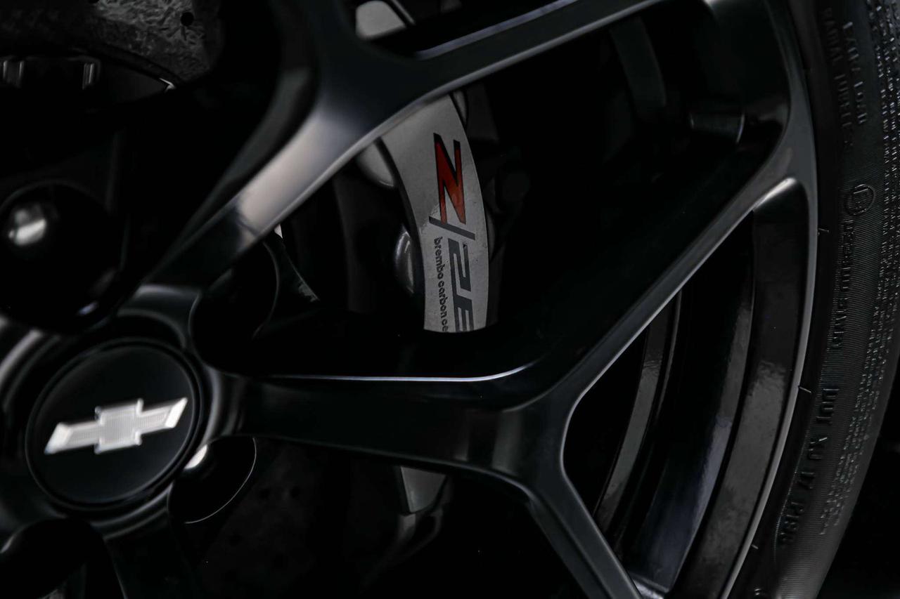 2014 Chevrolet Camaro Z-28 427 V8 7.0L 505HP CARBONCERAMIC RARE LOWKM Photo