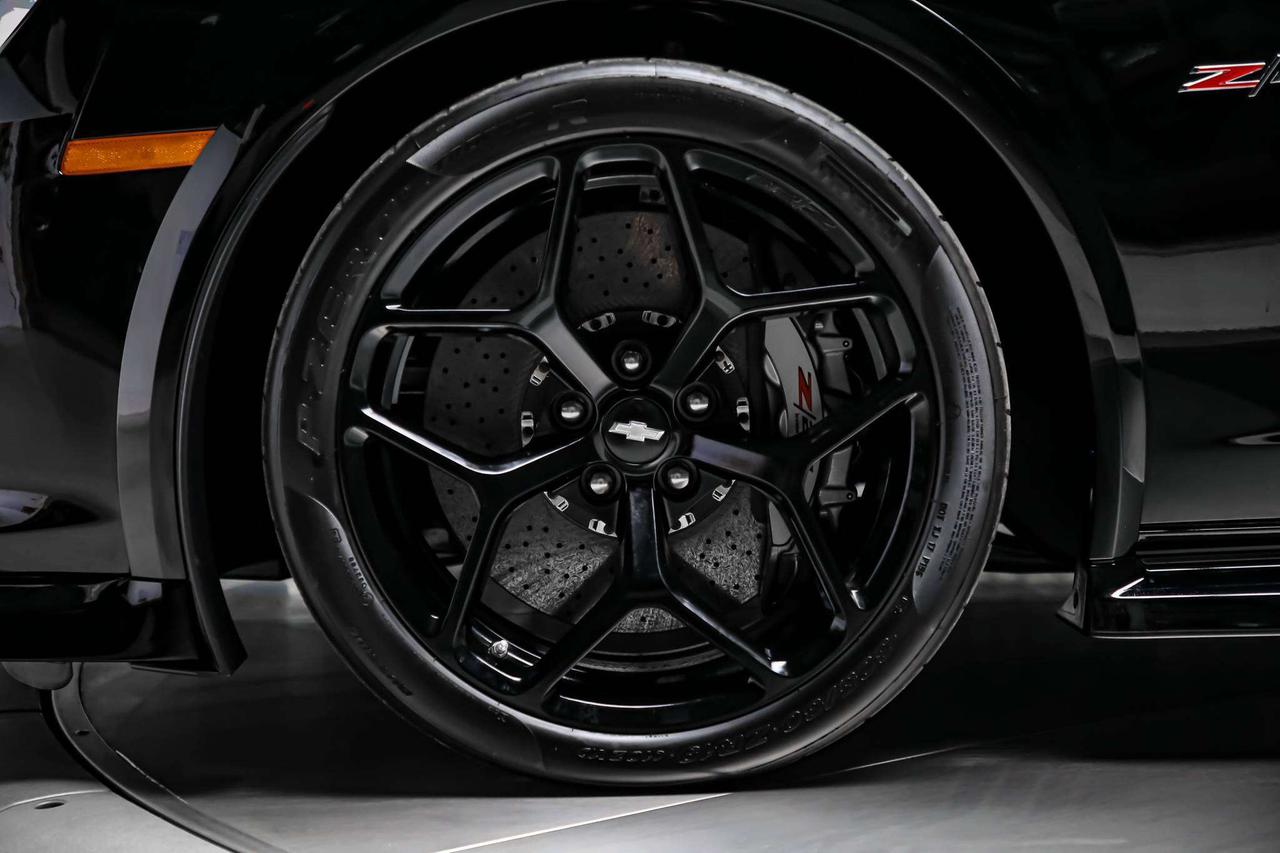 2014 Chevrolet Camaro Z-28 427 V8 7.0L 505HP CARBONCERAMIC RARE LOWKM Photo