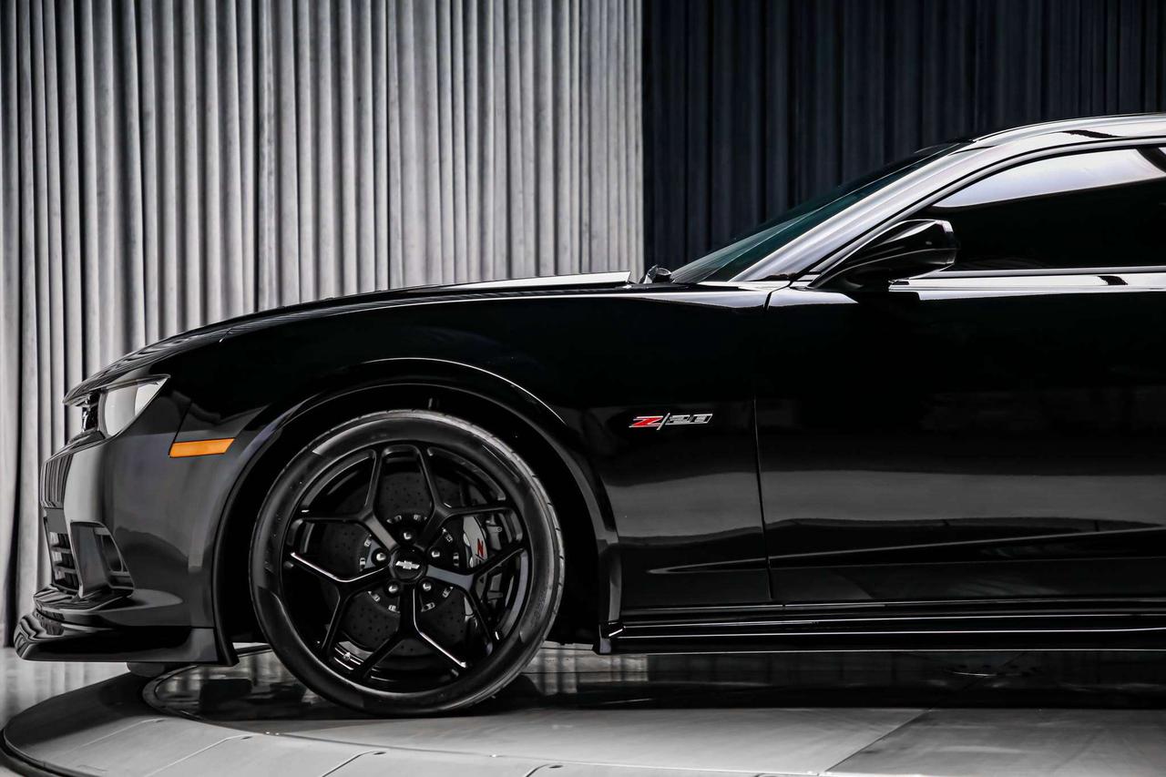 2014 Chevrolet Camaro Z-28 427 V8 7.0L 505HP CARBONCERAMIC RARE LOWKM Photo