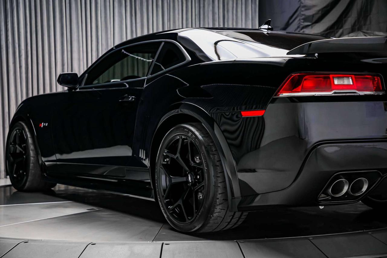 2014 Chevrolet Camaro Z-28 427 V8 7.0L 505HP CARBONCERAMIC RARE LOWKM Photo