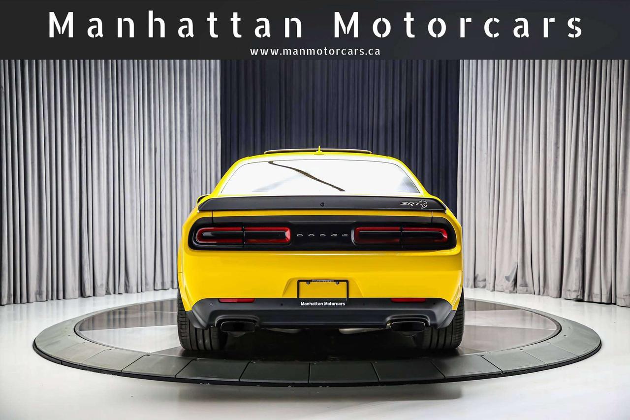 2018 Dodge Challenger SRT HELLCAT WIDEBODY 707HP  RARECOLOR ROOF Photo