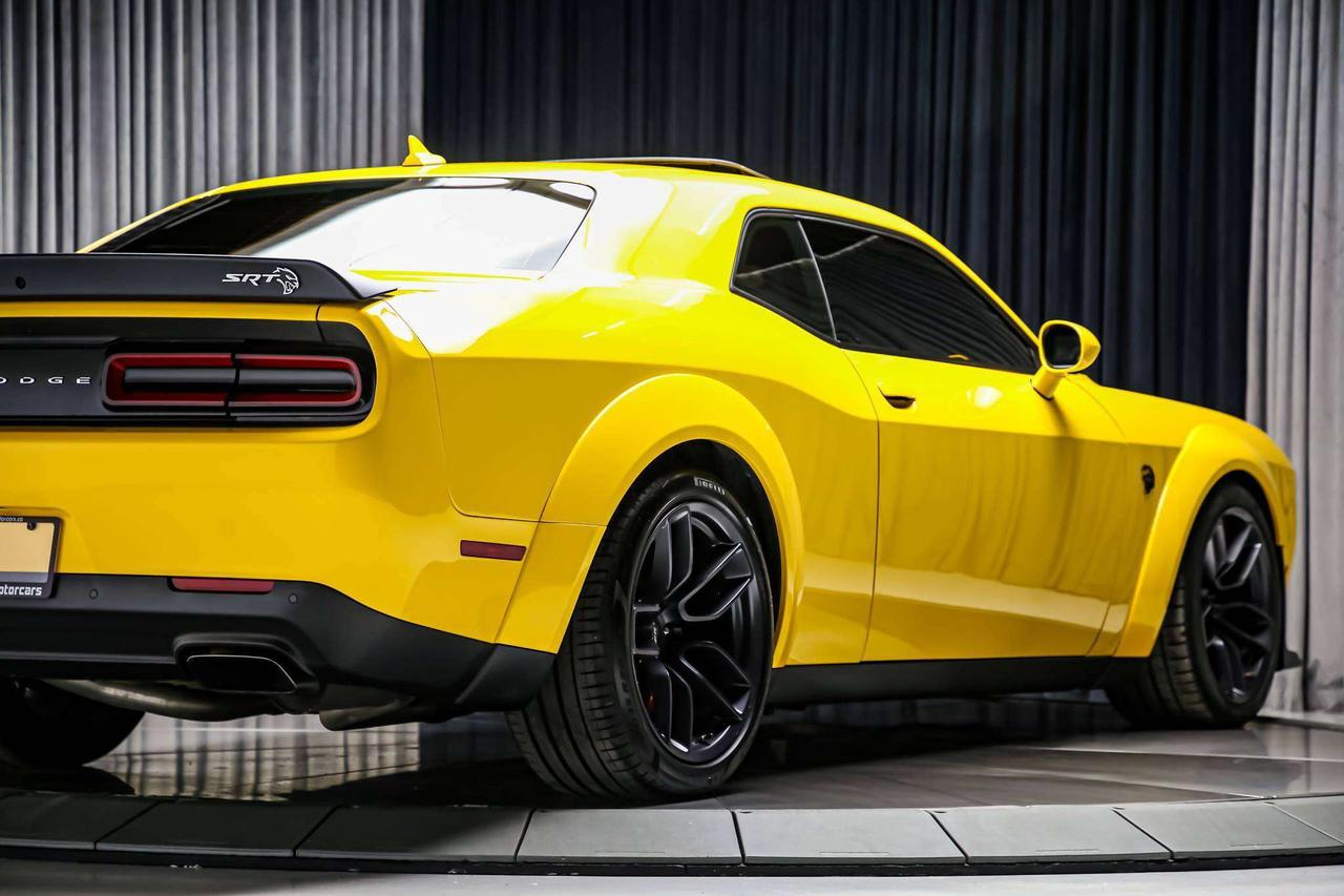 2018 Dodge Challenger SRT HELLCAT WIDEBODY 707HP  RARECOLOR ROOF Photo