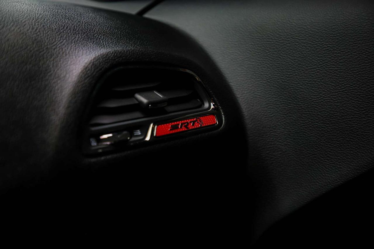 2018 Dodge Challenger SRT HELLCAT WIDEBODY 707HP  RARECOLOR ROOF Photo