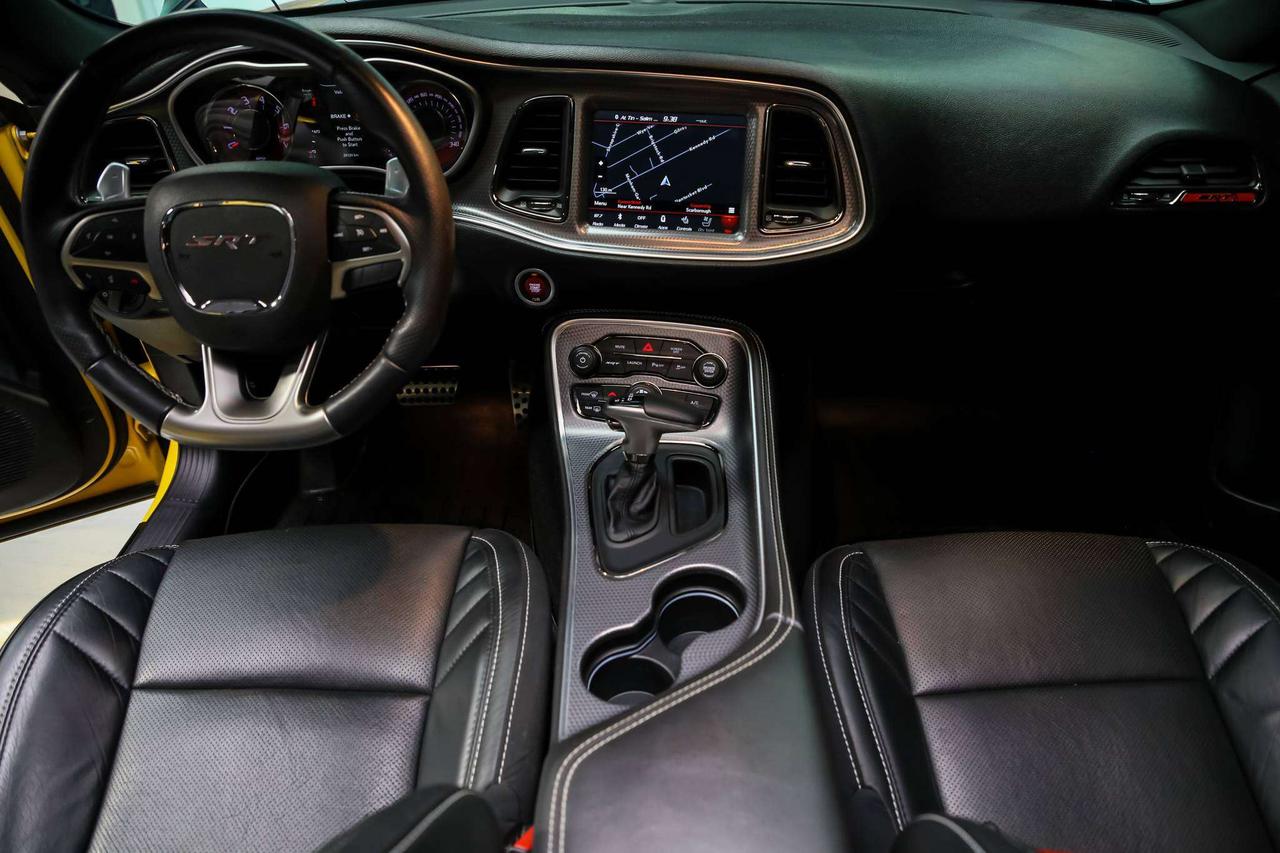 2018 Dodge Challenger SRT HELLCAT WIDEBODY 707HP  RARECOLOR ROOF Photo
