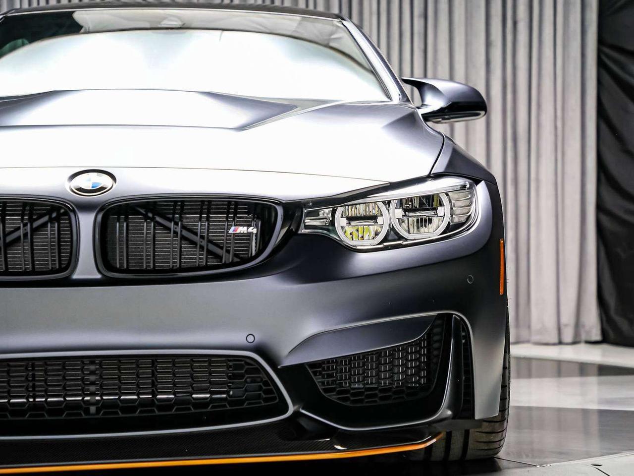 2016 BMW M4 GTS 493HP  CARBONWHEELS INDVPAINT RARE ALMOSTNEW Photo