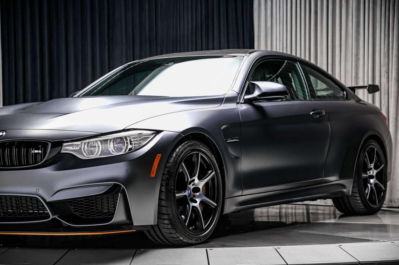 2016 BMW M4 GTS 493HP  CARBONWHEELS INDVPAINT RARE ALMOSTNEW Photo