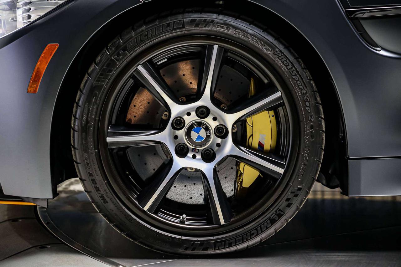 2016 BMW M4 GTS 493HP  CARBONWHEELS INDVPAINT RARE ALMOSTNEW Photo