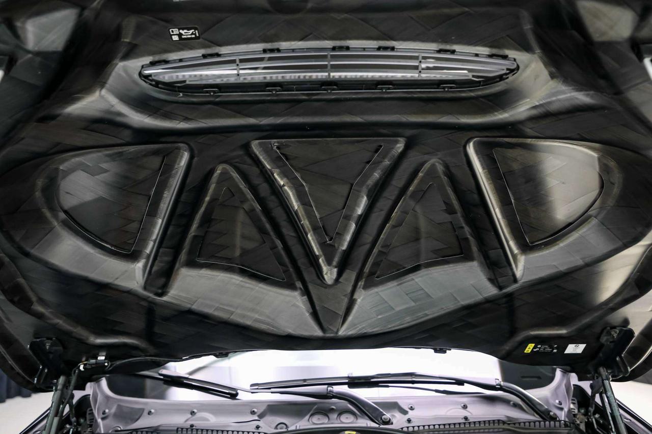 2016 BMW M4 GTS 493HP  CARBONWHEELS INDVPAINT RARE ALMOSTNEW Photo