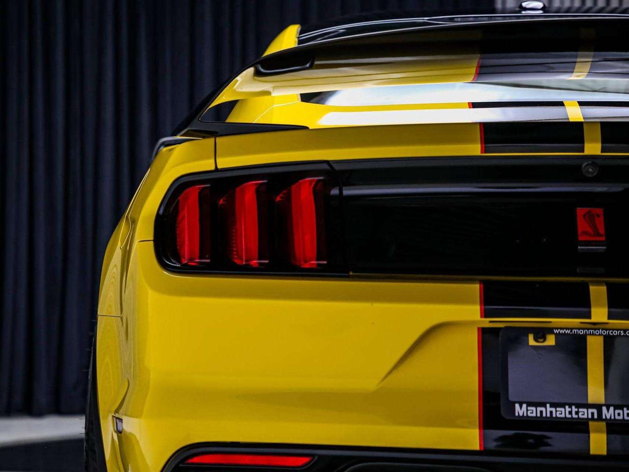 2017 Ford Mustang SHELBY GT350R 5.2L V8  CARBONRIMS LOWKM NOACCIDENT Photo