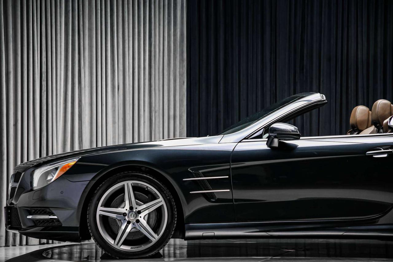 2013 Mercedes-Benz SL 550 ROADSTER V8 429HP  AIRSUSPENSION NOACCIDENTS Photo