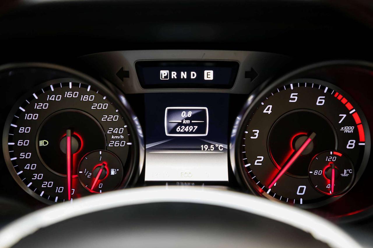 2013 Mercedes-Benz SL 550 ROADSTER V8 429HP  AIRSUSPENSION NOACCIDENTS Photo