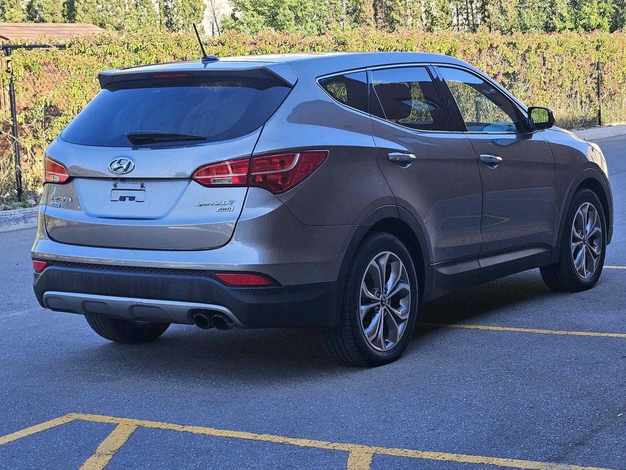 2013 Hyundai Santa Fe AWD 2.0T Limited *Ltd Avail*,AWD, NAVIGATION, BACK Photo