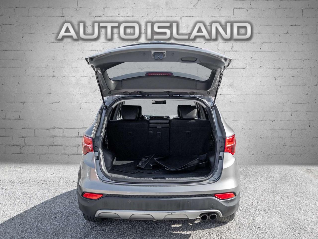 2013 Hyundai Santa Fe AWD 2.0T Limited *Ltd Avail*,AWD, NAVIGATION, BACKUP CAMERA, LEATHER, SUNROOF Photo