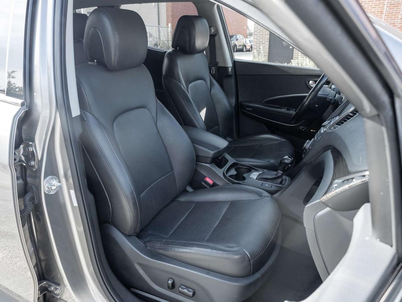 2013 Hyundai Santa Fe AWD 2.0T Limited *Ltd Avail*,AWD, NAVIGATION, BACKUP CAMERA, LEATHER, SUNROOF Photo