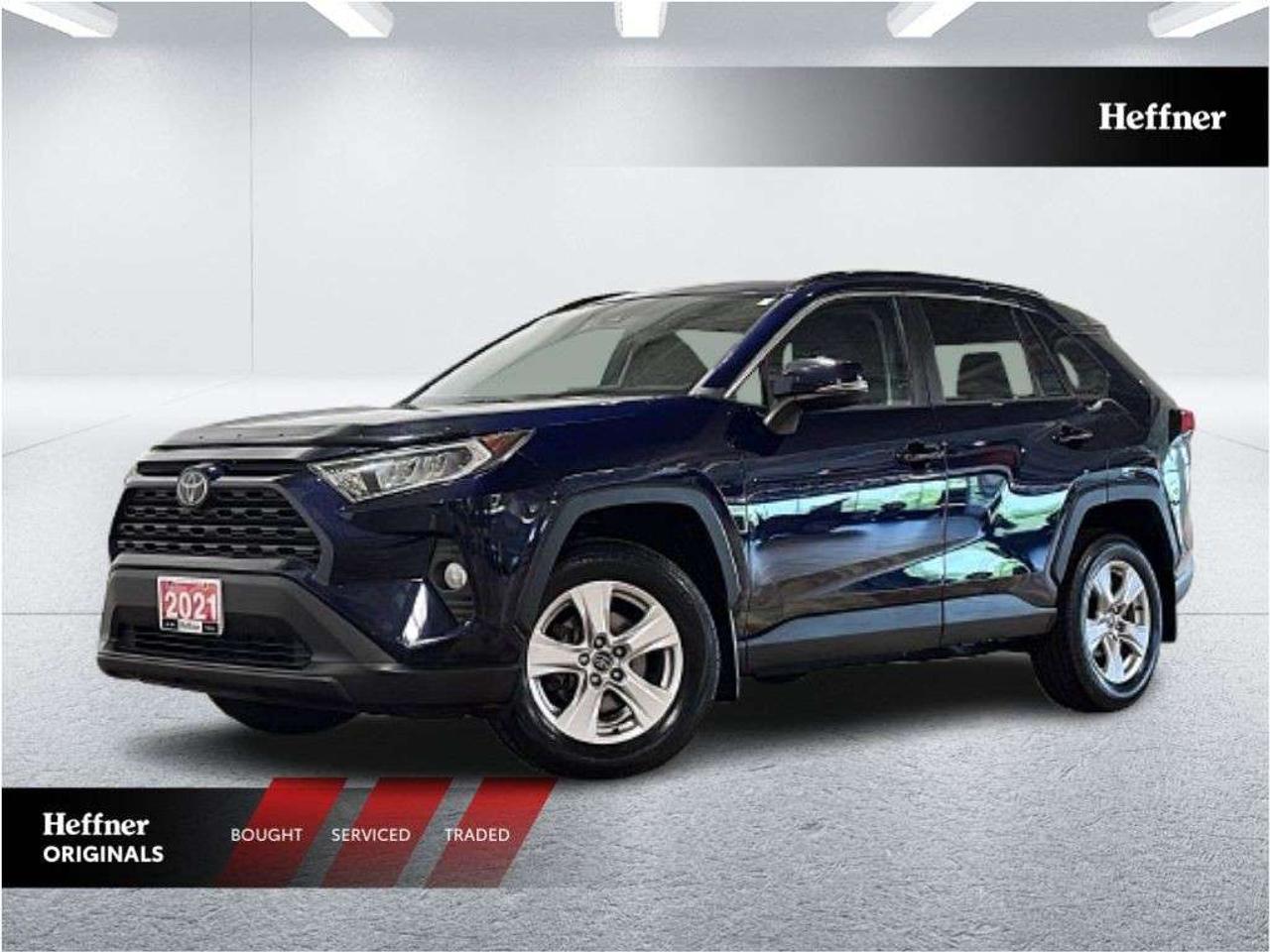 2021 Toyota RAV4 XLE AWD Photo
