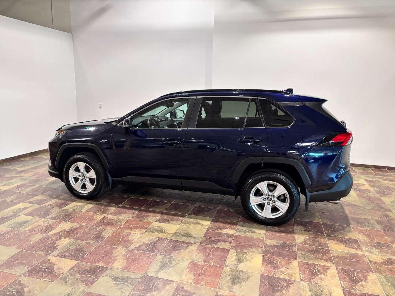 2021 Toyota RAV4 XLE AWD Photo