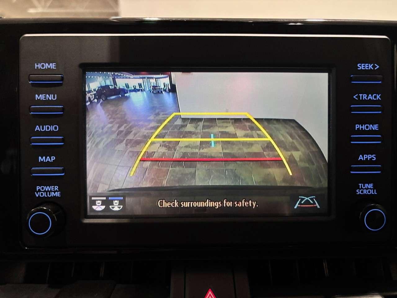 2021 Toyota RAV4 XLE AWD Photo