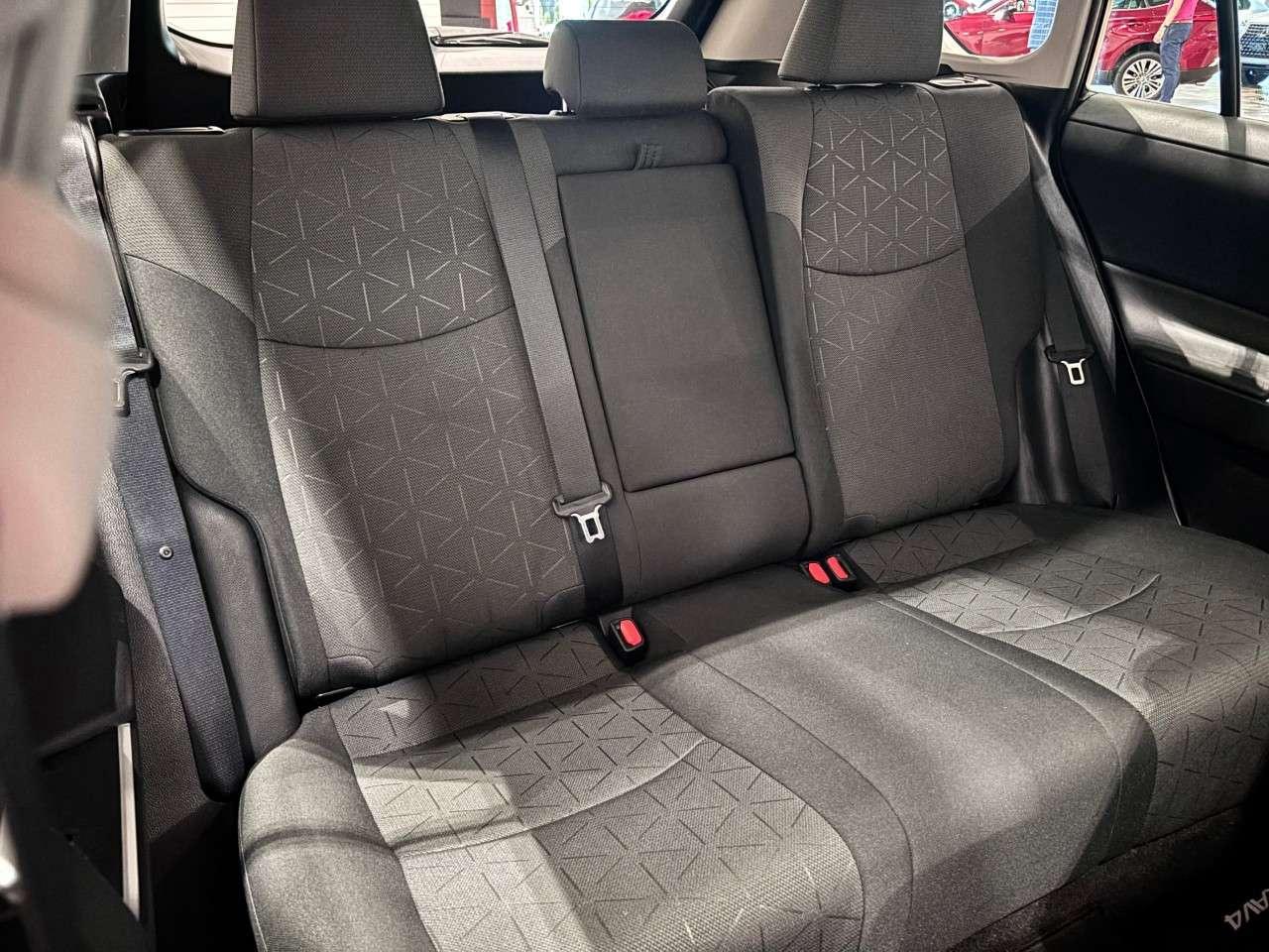 2021 Toyota RAV4 XLE AWD Photo