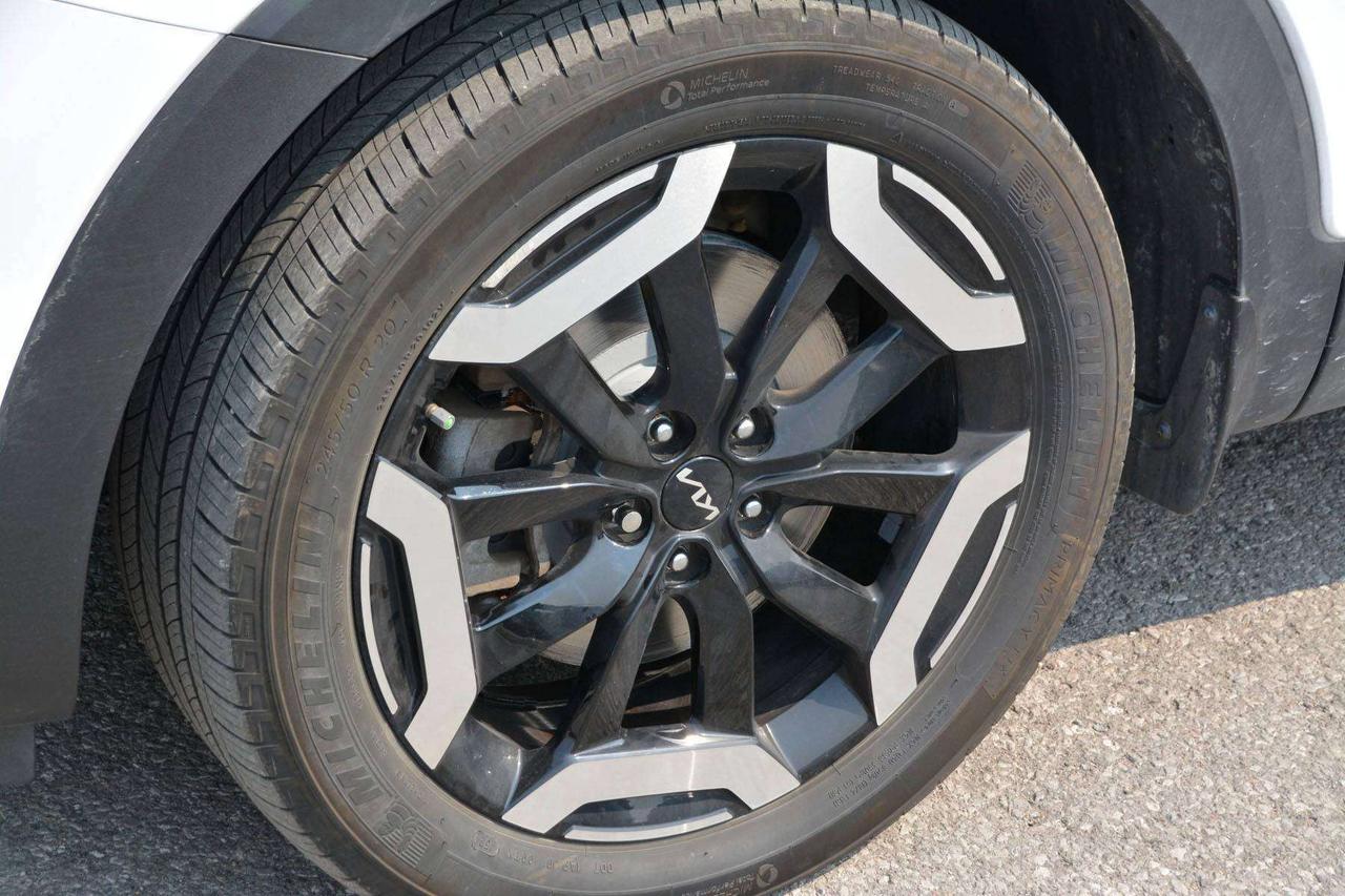 2024 Kia Telluride EX Photo