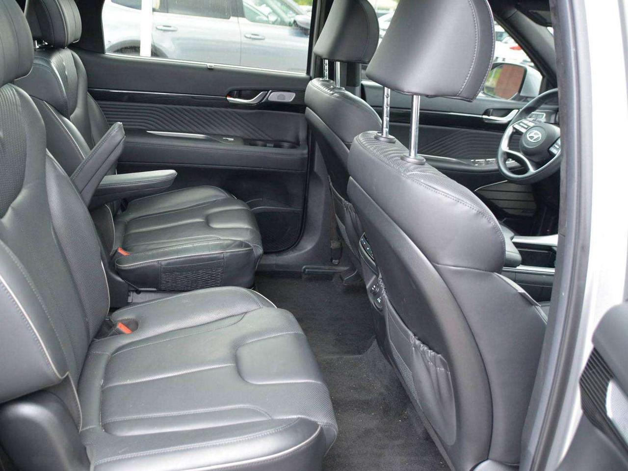 2024 Hyundai PALISADE ULTIMATE Photo
