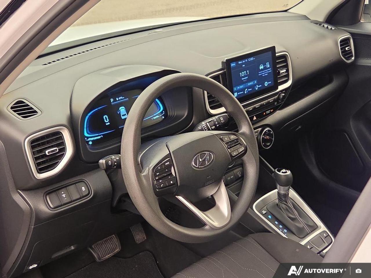 2023 Hyundai Venue ESSENTIAL Apple CarPlay & Android Auto • Heated Fr Photo
