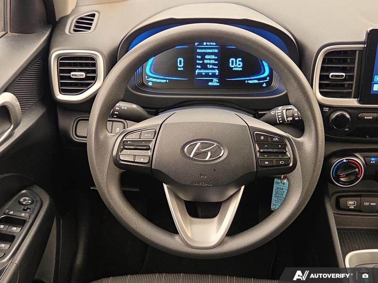 2023 Hyundai Venue ESSENTIAL Apple CarPlay & Android Auto • Heated Fr Photo