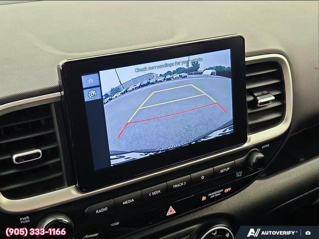 2023 Hyundai Venue ESSENTIAL Apple CarPlay & Android Auto • Heated Fr Photo