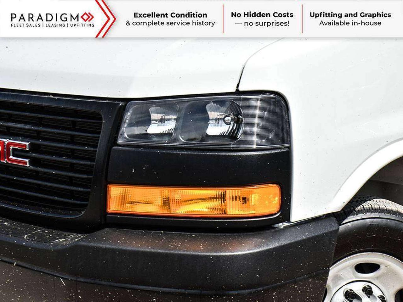 2025 GMC Savana 2500 155" Low Roof Photo