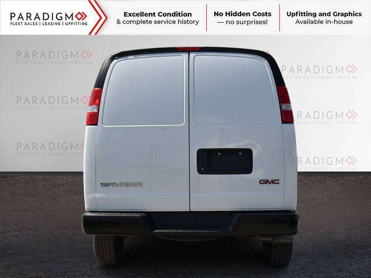 2025 GMC Savana 2500 155" Low Roof Photo