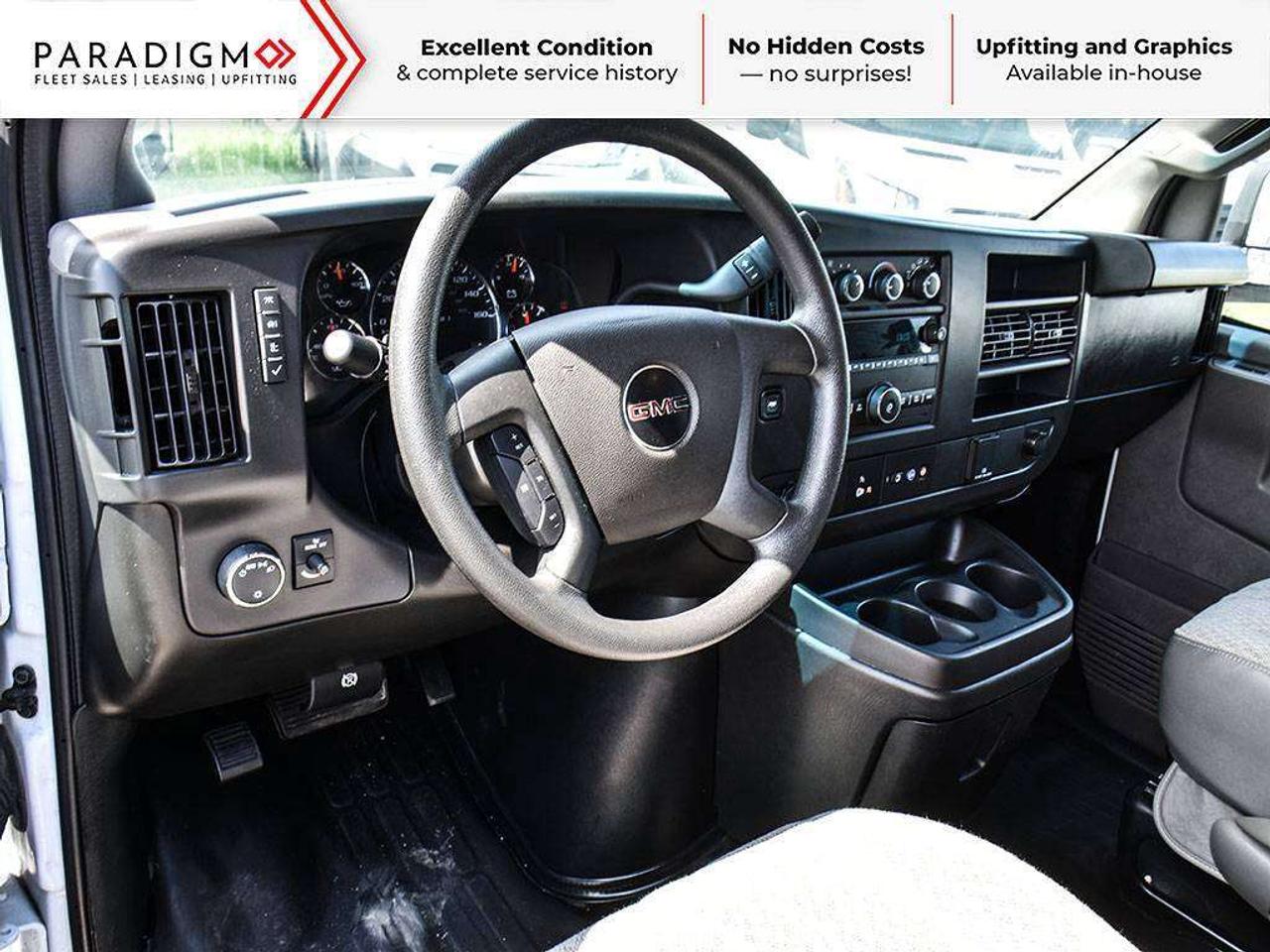 2025 GMC Savana 2500 155" Low Roof Photo
