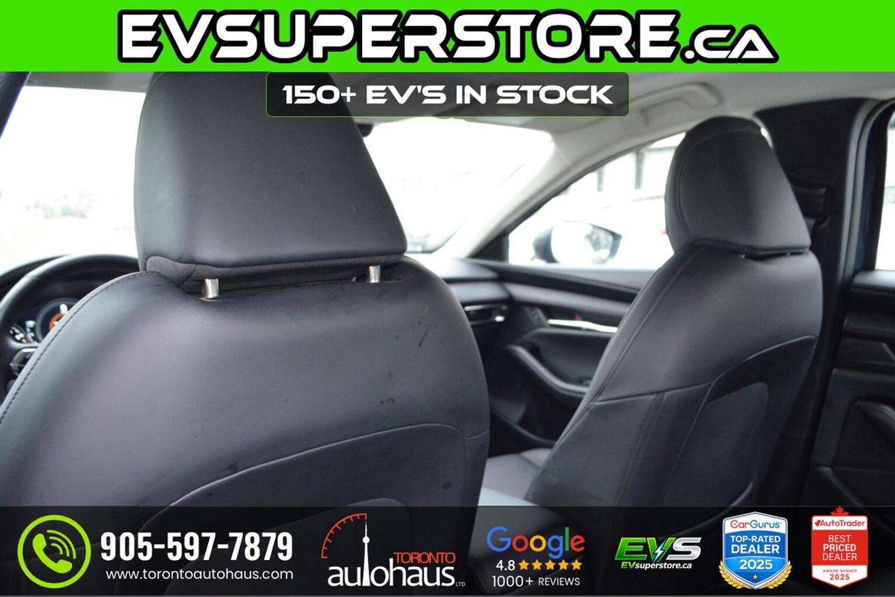 2025 Mazda MAZDA3 LUXURY PKG I AWD I 1 OWNER Photo