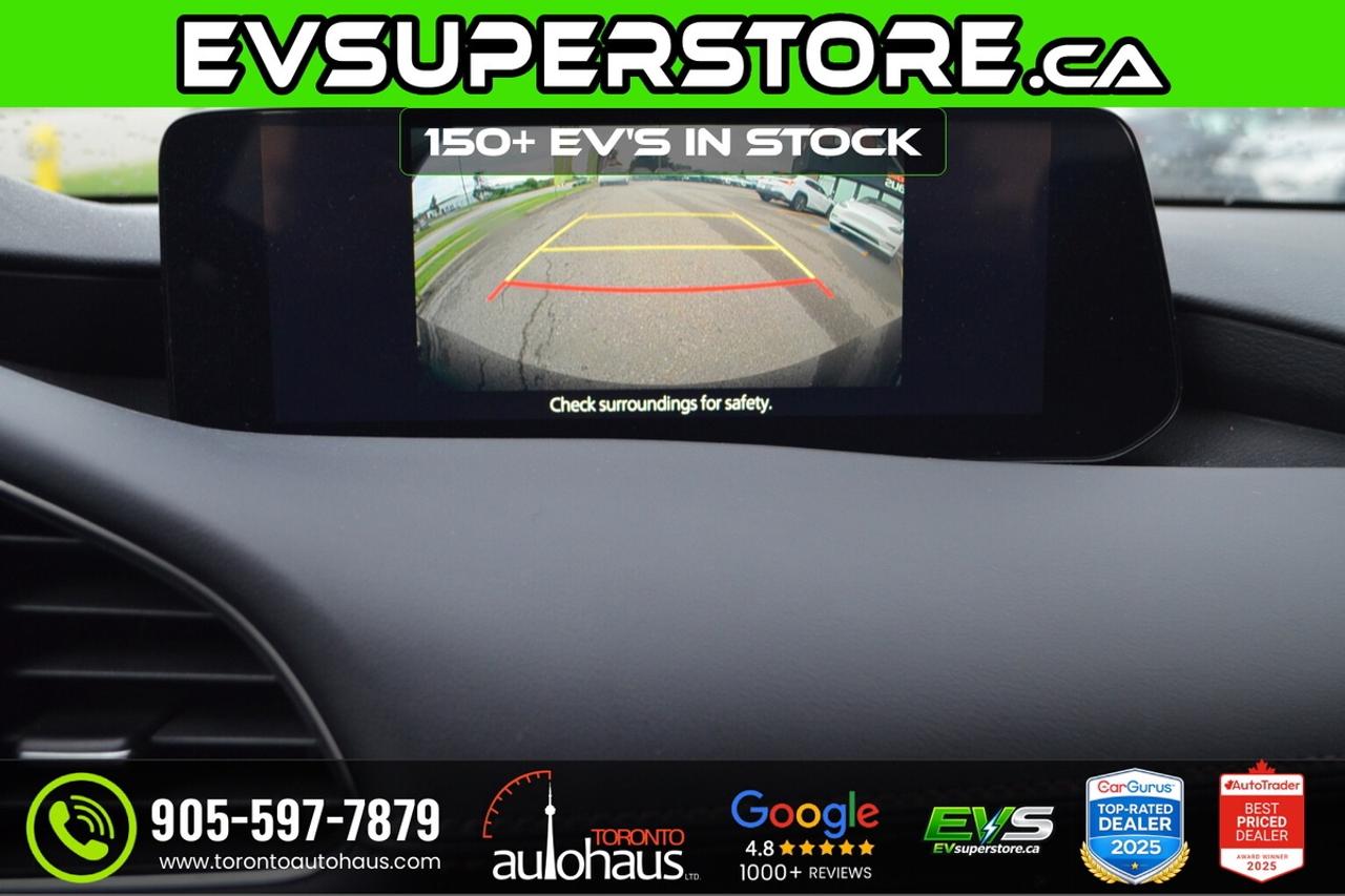 2025 Mazda MAZDA3 LUXURY PKG I AWD I 1 OWNER Photo