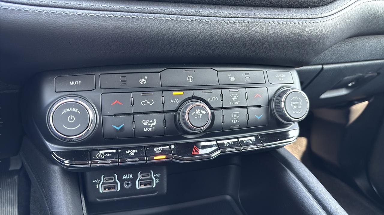 2022 Dodge Durango SXT AWD 3.6L V6 Photo
