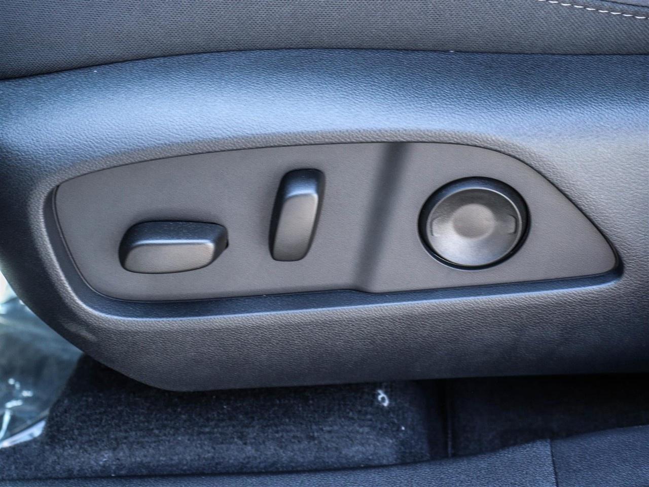 2027 Chevrolet Equinox AWD LT Photo