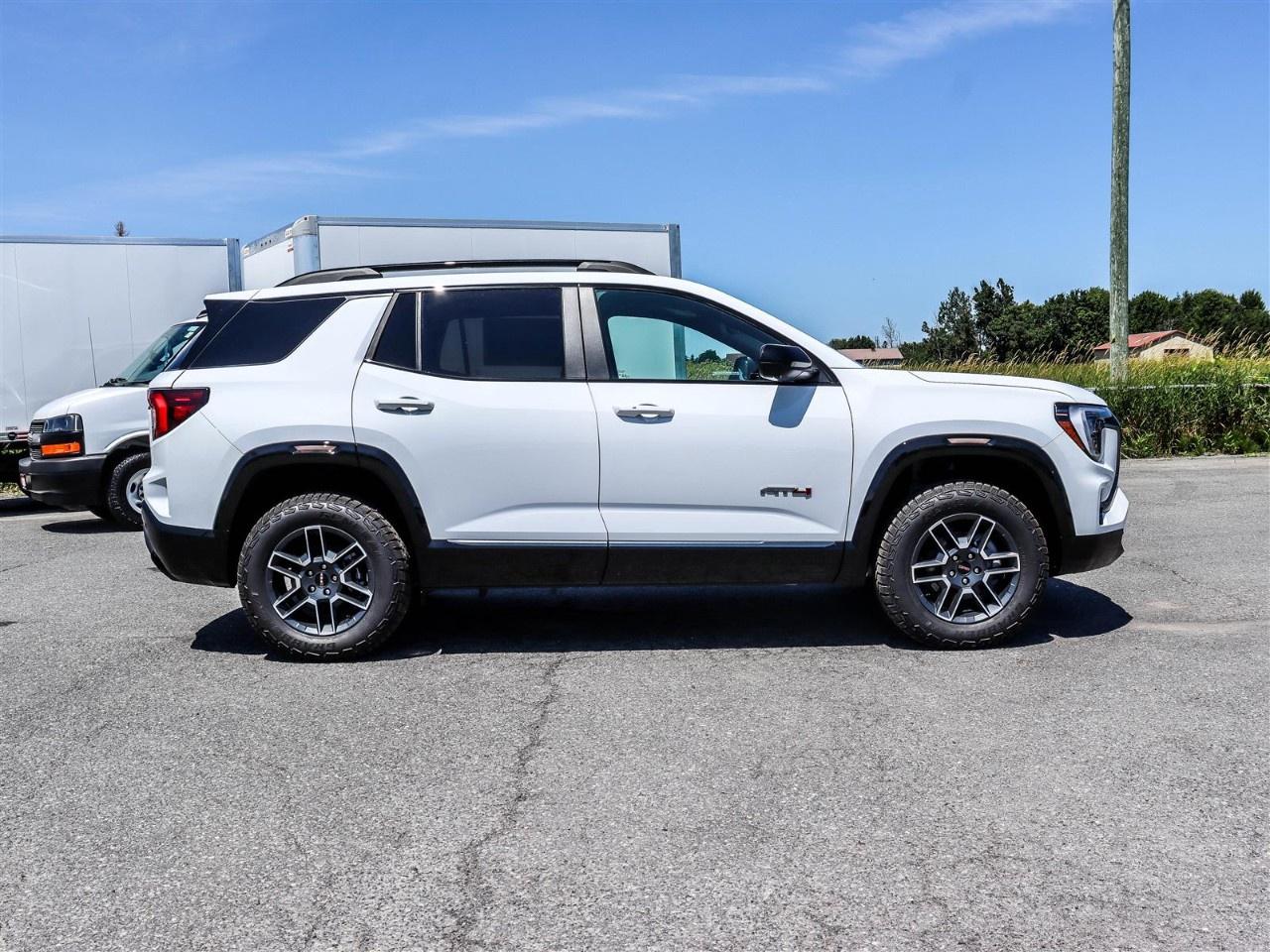 2027 GMC Terrain AWD AT4 Photo