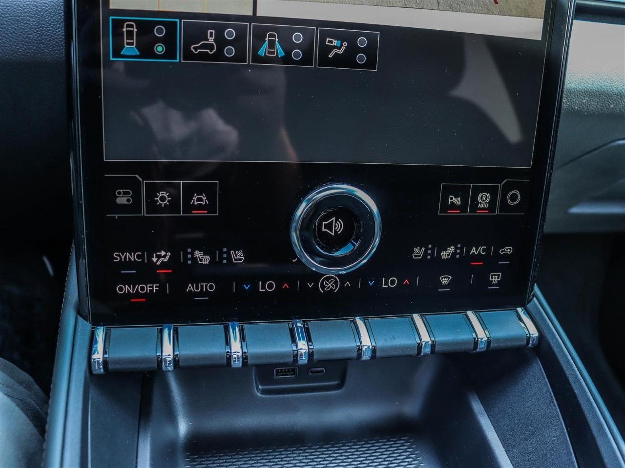 2027 GMC Terrain AWD AT4 Photo