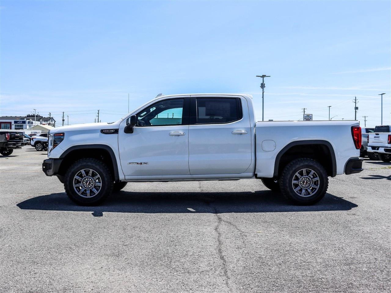 2026 GMC Sierra 1500 Crew Cab Short Box 4-Wheel Drive AT4X Photo