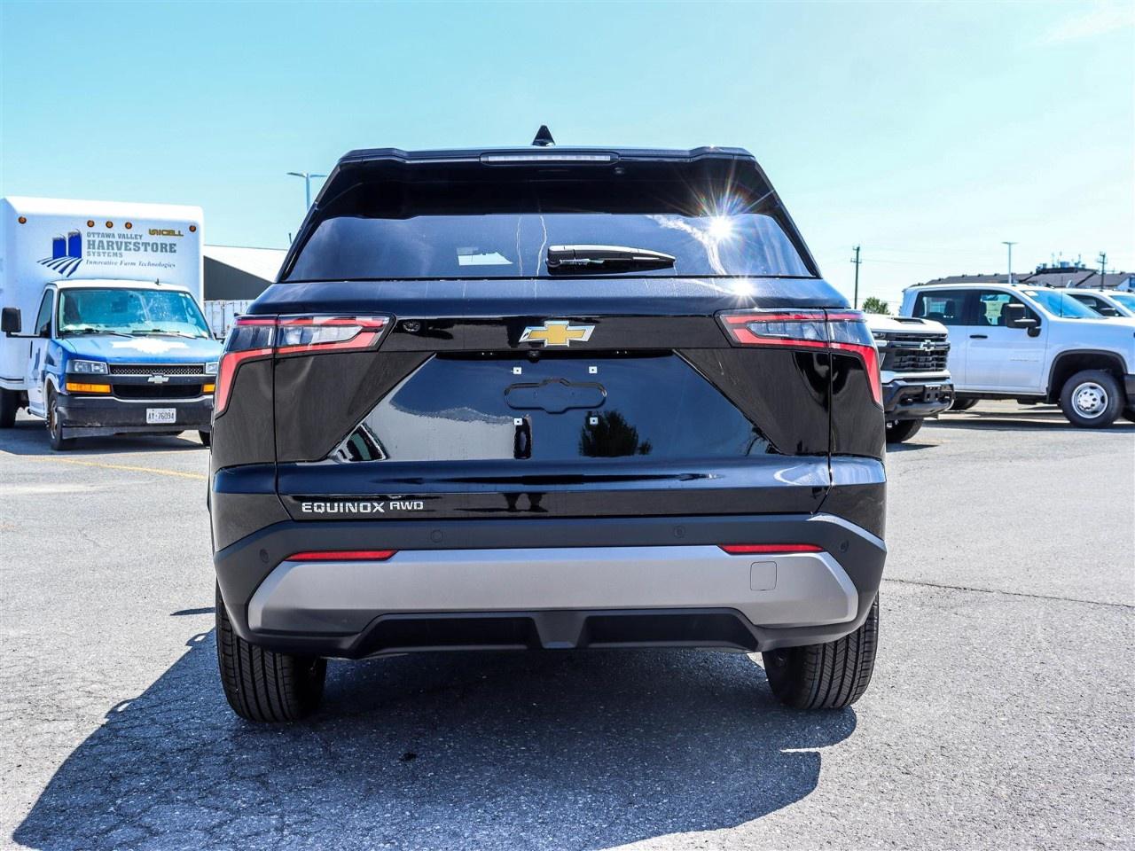 2027 Chevrolet Equinox AWD LT Photo