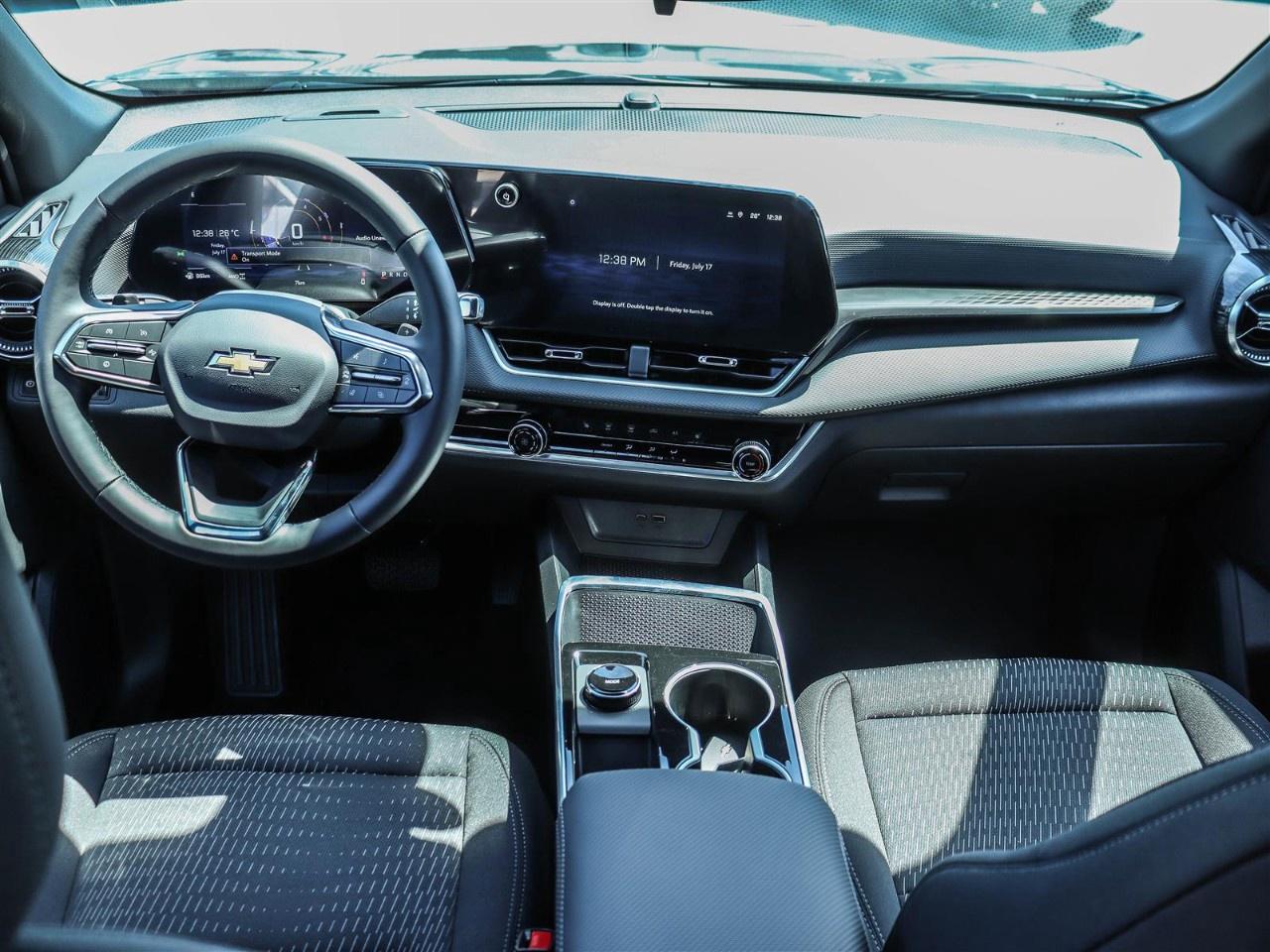 2027 Chevrolet Equinox AWD LT Photo
